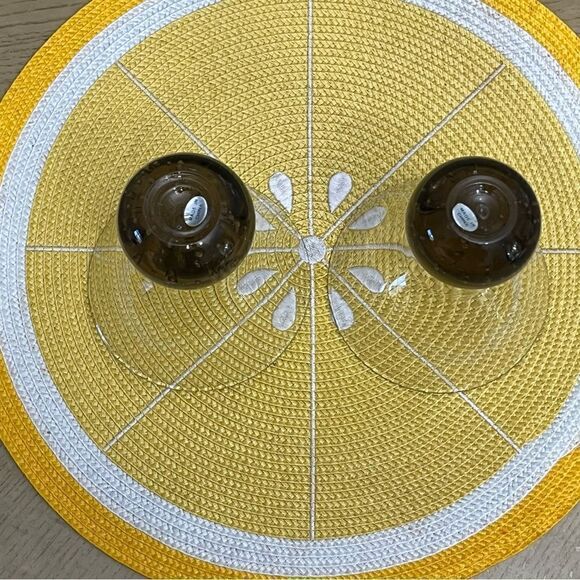 Set Of 2 Martini, Vodka Cocktail Bottom Bubble Glasses ✅ - Picture 5 of 7